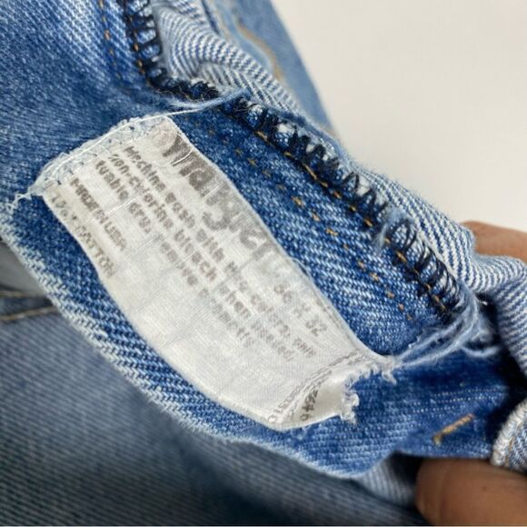 Wrangler Straight Leg Jeans - Picture 3 of 3